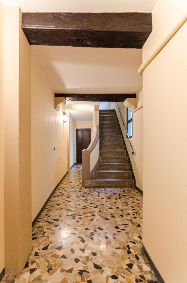 Апартаменты Casa Rialto, In Centro Storico Болонья Экстерьер фото